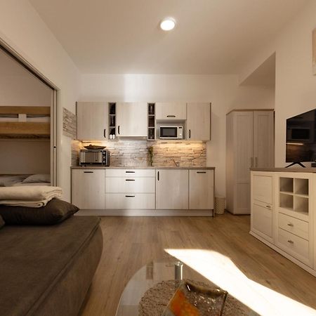 Apartmaji "La Vie Est Belle" Кранска гора Екстериор снимка